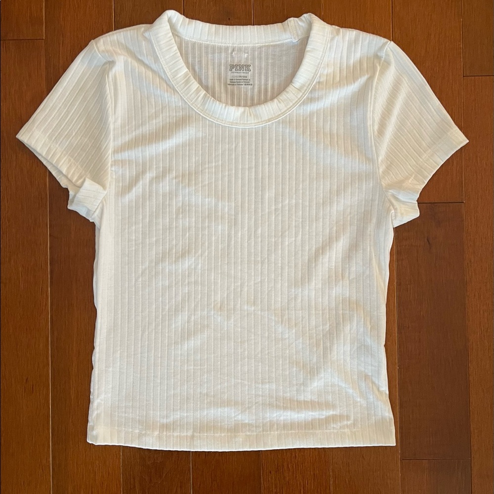 VS pink tee